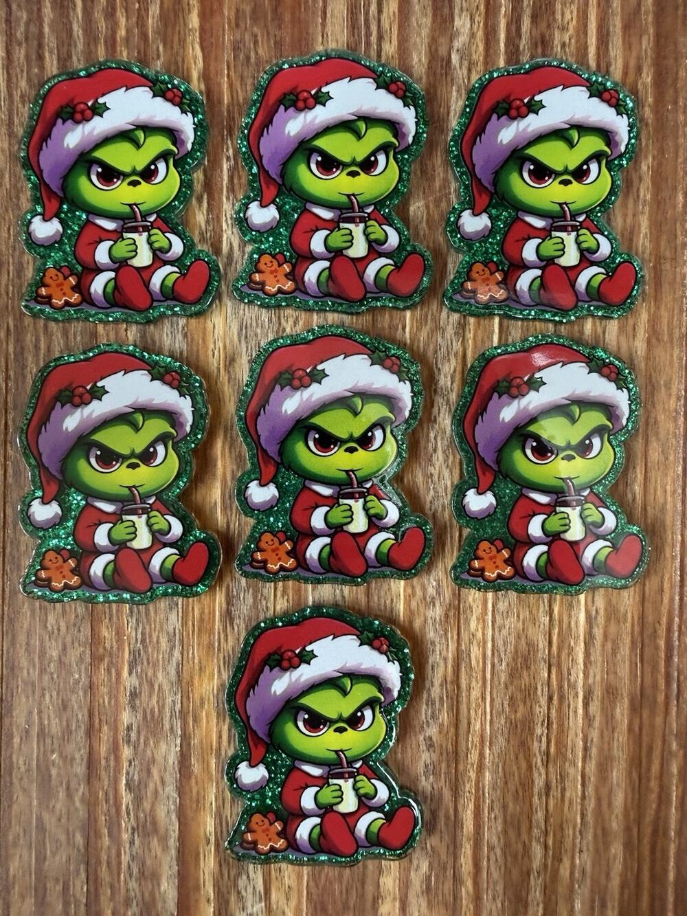 7 Pc Baby Grinch Acrylic Flatbacks